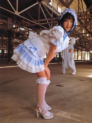 Cute little gravure idol hottie in an adorable bo peep costume